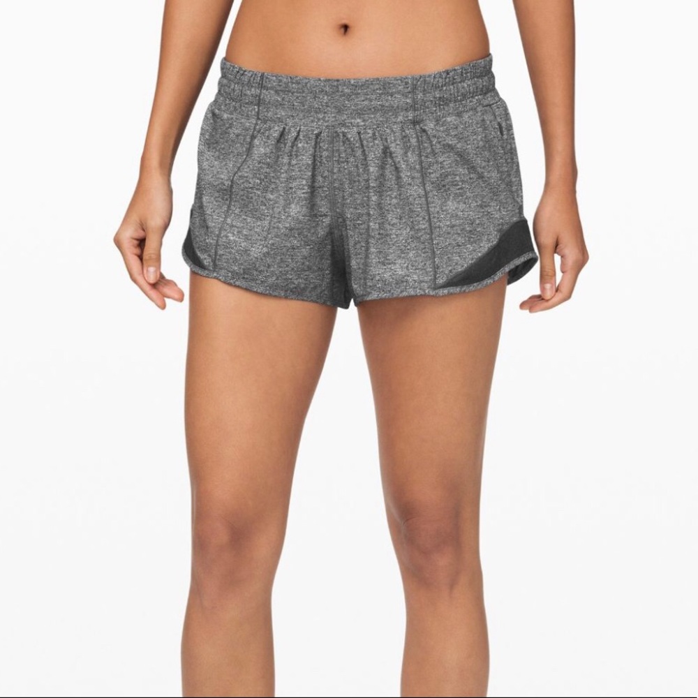 grey lululemon hott hot shorts 2.5 inseam